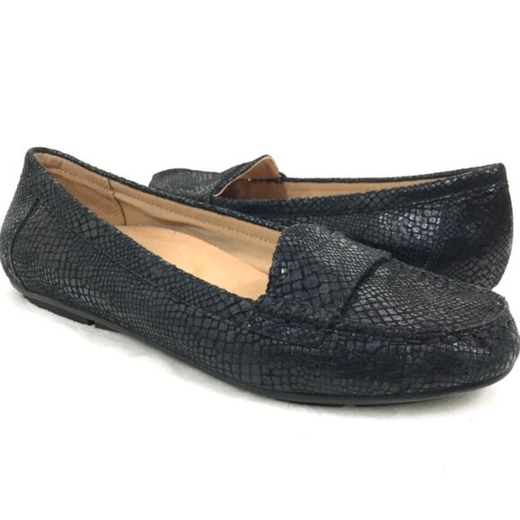 Vionic Larrun Black Snake Print Leather Loafer Shoes Women’s 8 Classic Preppy - Picture 3 of 16